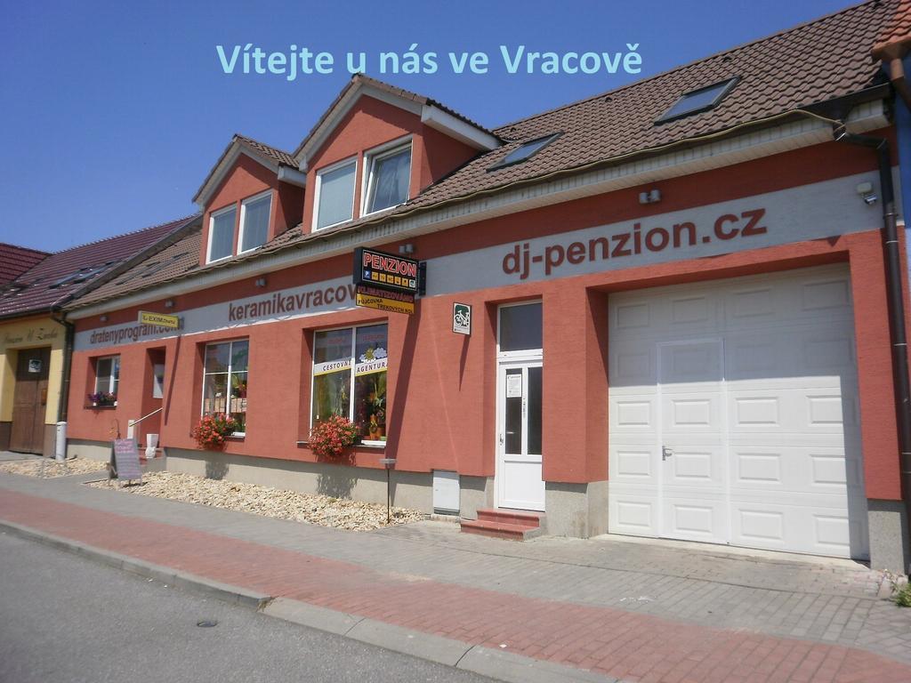 Dj-Penzion Vracov المظهر الخارجي الصورة